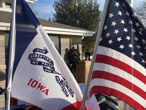 Maj. Gen. Osborn speaks at Veterans Day at Iowa Veterans Cemetery