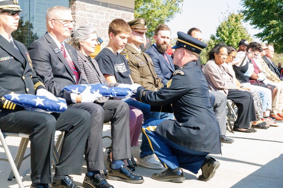 Capt. James, Commandant Jacobus, Sen. Joni Ernst 